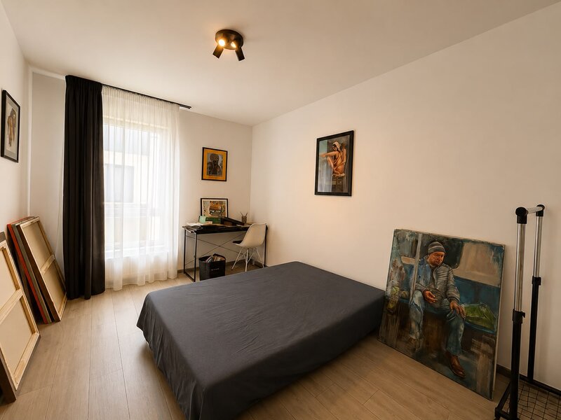 Intrare Com. Berceni, vila de vanzare.